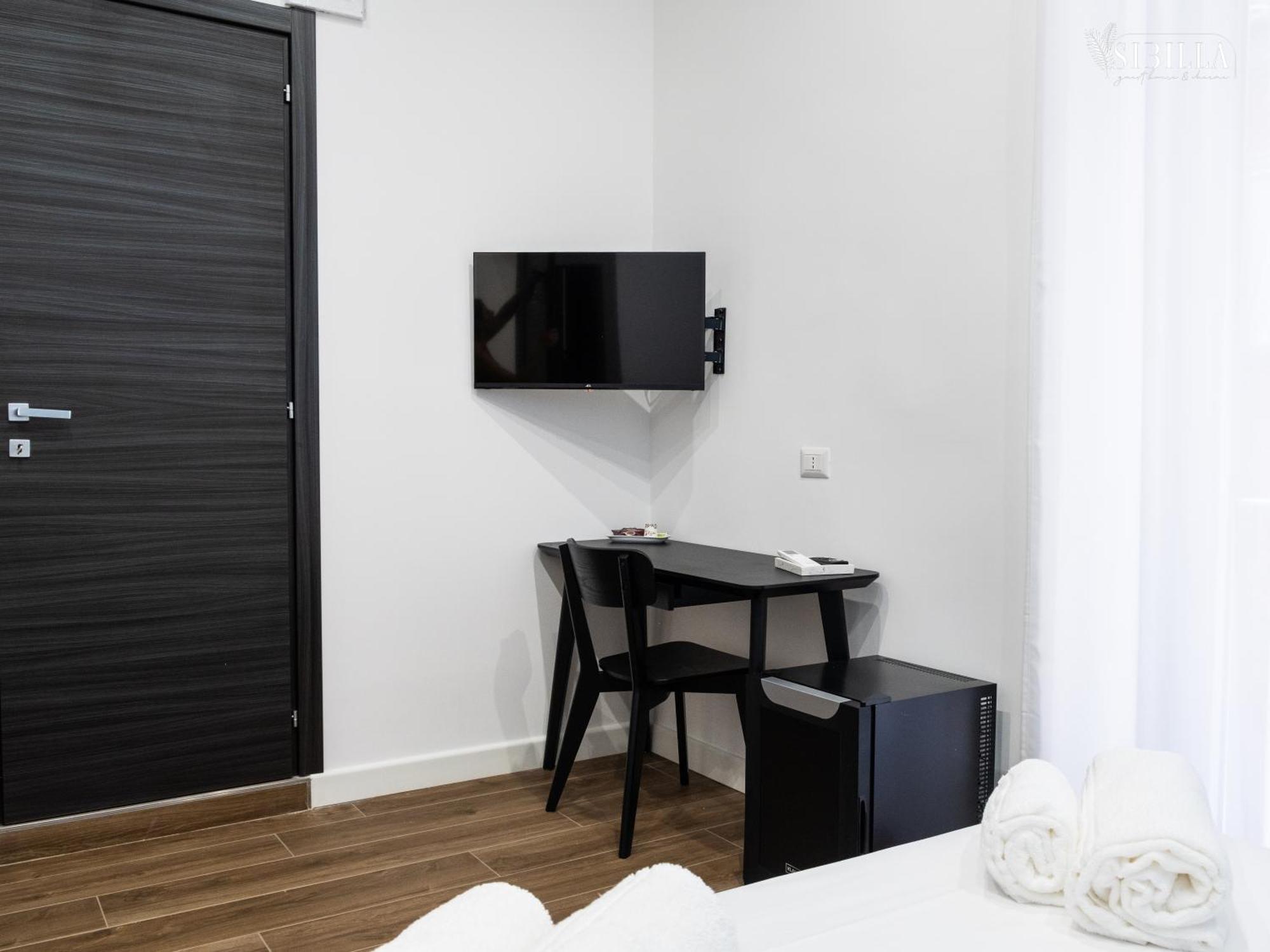 Sibilla Guest House & Charme Naples Extérieur photo